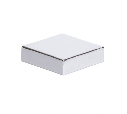 Thin Square Knob 1 1/4 Inch Polished Chrome Thin Square Knob 1 1/4 Inch Polished Chrome